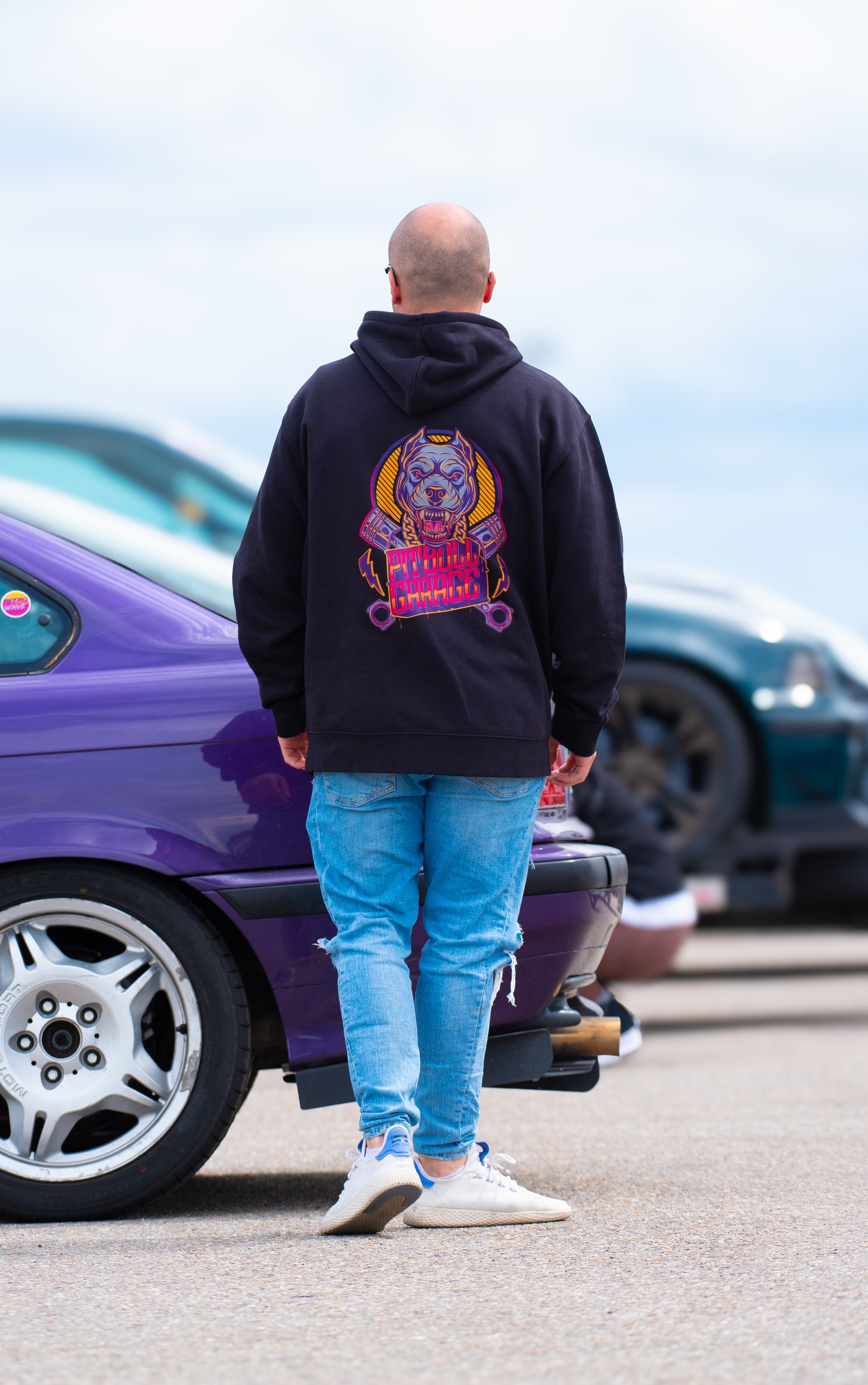 SUDADERA PITBULL CON CAPUCHA