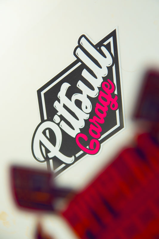 PEGATINA PITBULL GARAGE CLASSIC